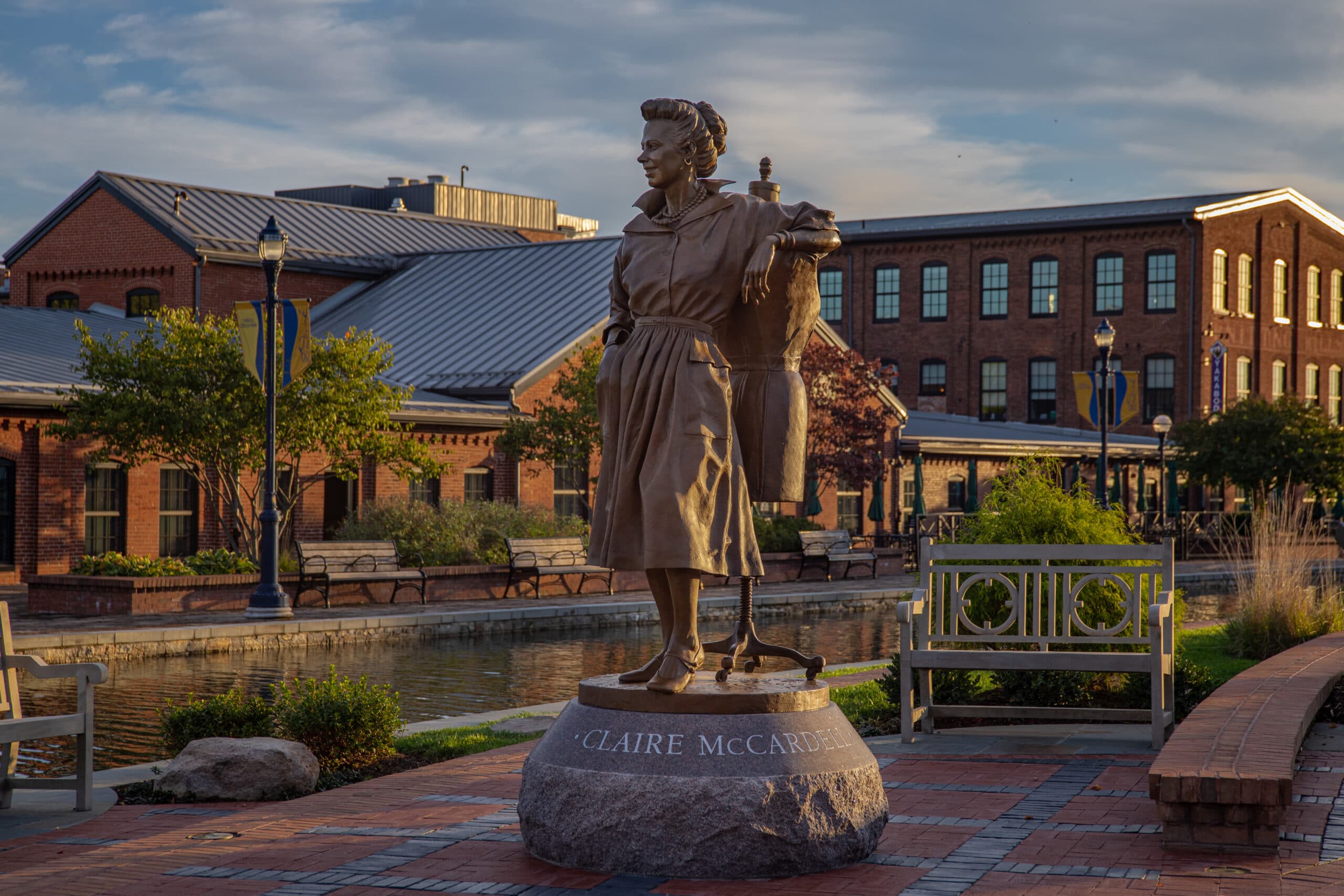 Claire McCardell Statue Will Honor Groundbreaking Frederick-Born